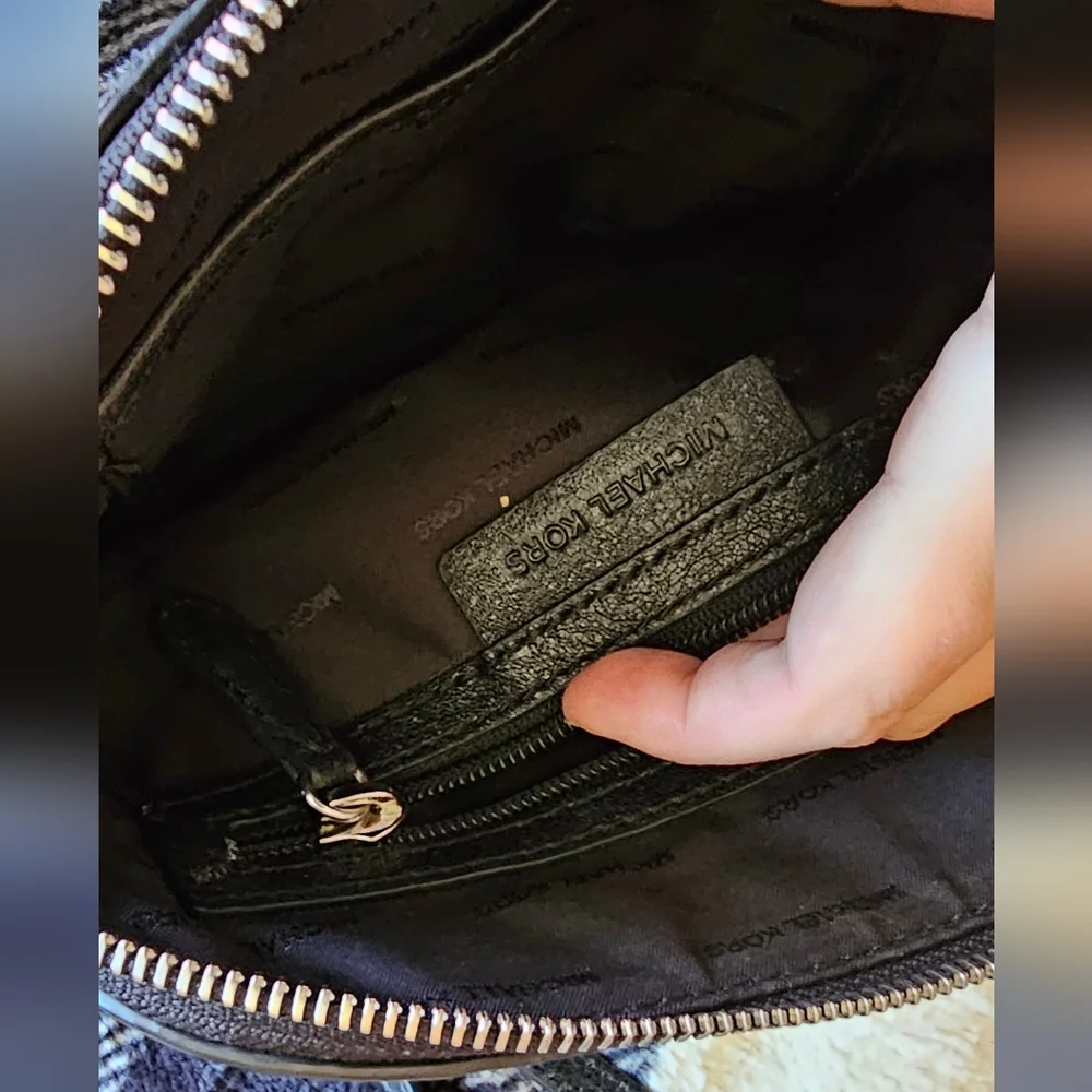 Michael Kors‎ crossbody purse